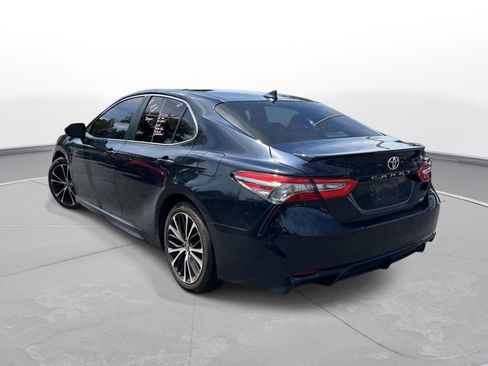 Used 2018 Toyota Camry SE w/ Audio Package FWD image 8