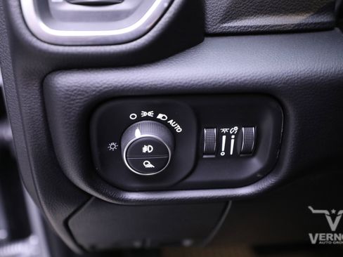 New 2026 RAM 3500 Laramie w/ Towing Technology Group image 16