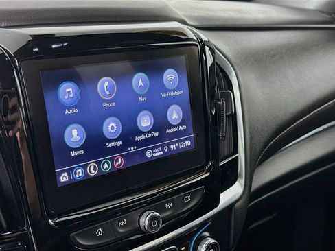 Used 2023 Chevrolet Traverse RS FWD image 21