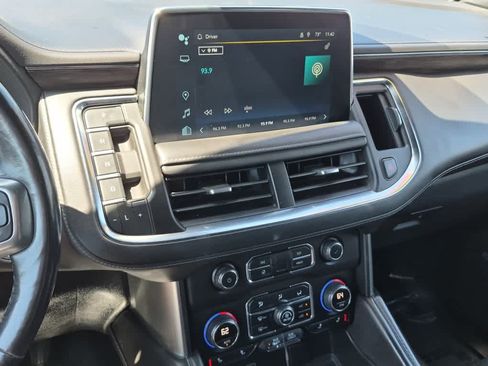 Used 2022 Chevrolet Tahoe LT w/ Luxury Package RWD image 14