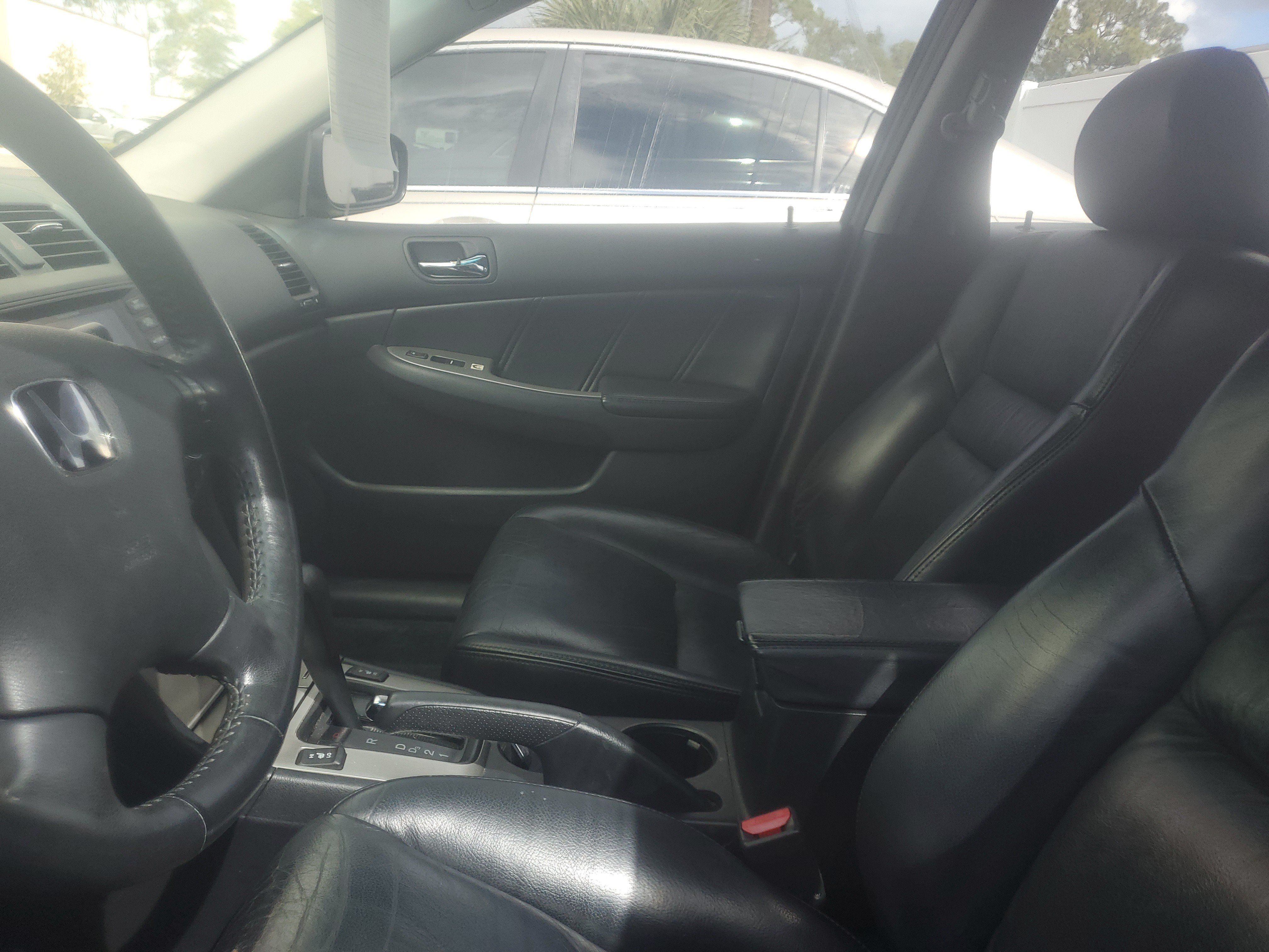 Used 2005 Honda Accord EX-L image 9
