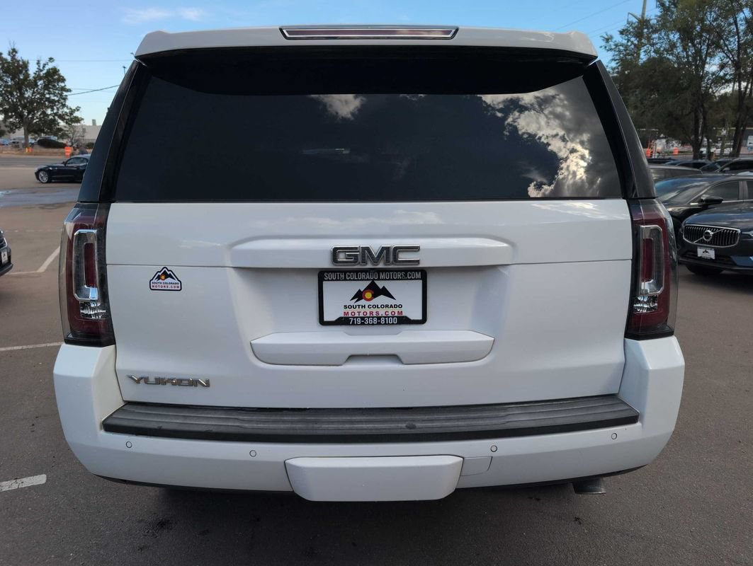 Used 2017 GMC Yukon SLT w/ Open Road Package AWD/4WD image 6