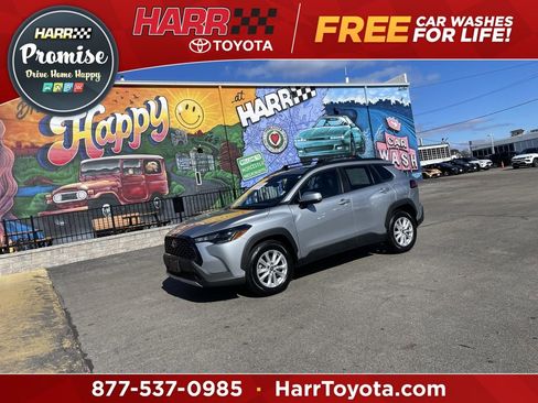 Certified 2023 Toyota Corolla Cross LE w/ Moonroof Package image 1