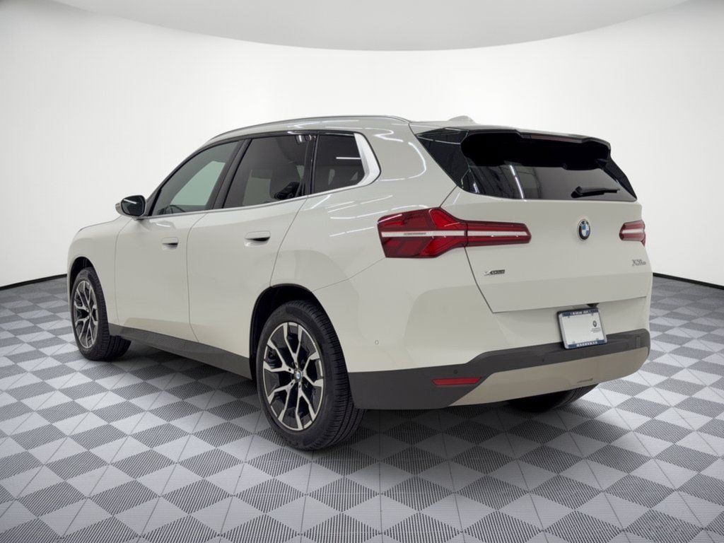 Used 2026 BMW X3 xDrive30i w/ Premium Package AWD/4WD image 3