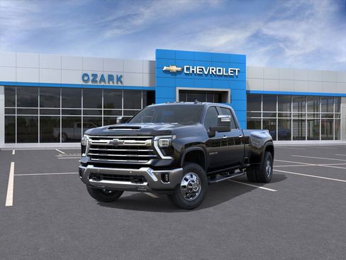 New 2026 Chevrolet Silverado 3500 LTZ w/ LTZ Plus Package AWD/4WD image 47