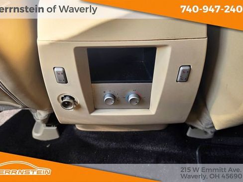 Used 2010 Lincoln Navigator L 4WD image 28