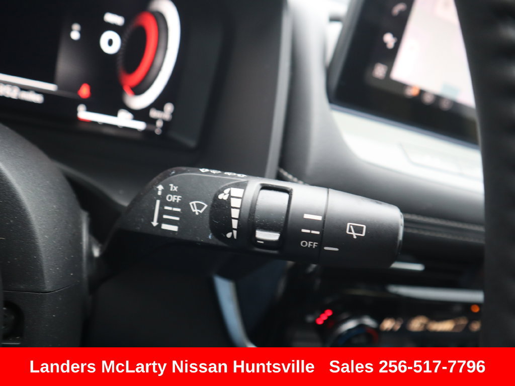Used 2024 Nissan Rogue SL w/ SL Premium Package FWD image 26