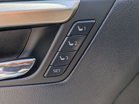 Used 2020 Lexus RX 450h AWD w/ Luxury Package image 17