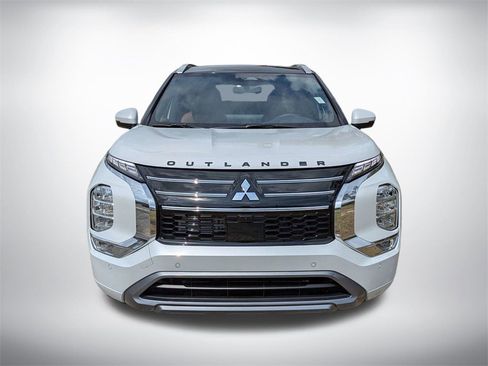 New 2026 Mitsubishi Outlander SEL image 9