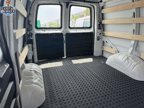Used 2025 Chevrolet Express 2500 w/ Driver Convenience Package RWD image 11