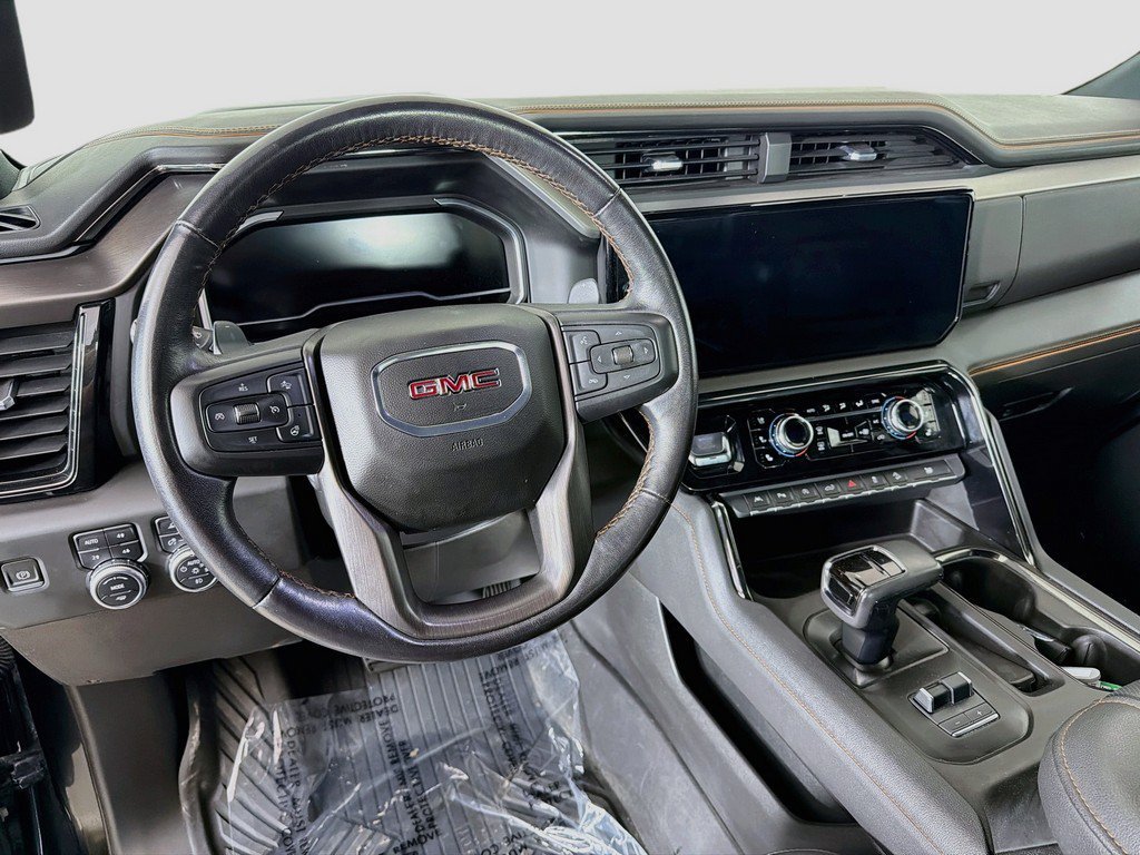 Used 2022 GMC Sierra 1500 AT4 w/ Technology Package AWD/4WD image 20