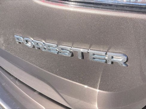 Certified 2024 Subaru Forester Limited image 9
