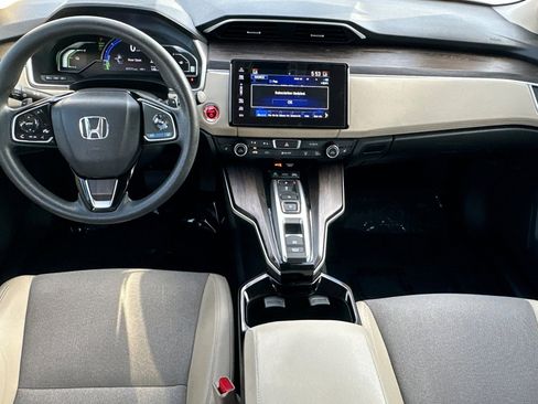 Certified 2021 Honda Clarity Plug-In Hybrid image 13