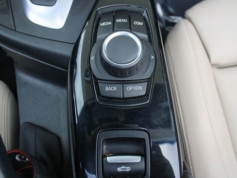 Used 2020 BMW 230i xDrive Convertible w/ Convenience Package image 27