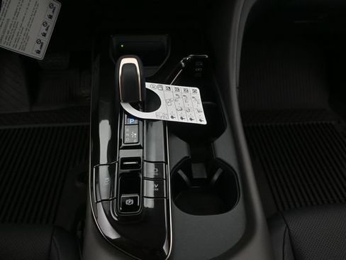 New 2026 Toyota Crown AWD/4WD image 8