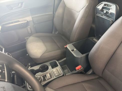 Used 2022 Ford Maverick XL FWD image 21
