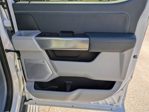Used 2023 Ford F150 Limited image 41