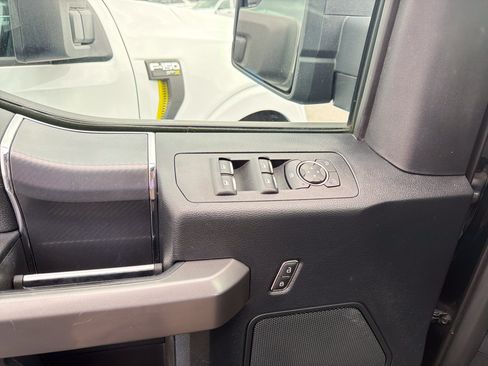 Used 2020 Ford F150 XLT w/ Equipment Group 301A Mid AWD/4WD image 15
