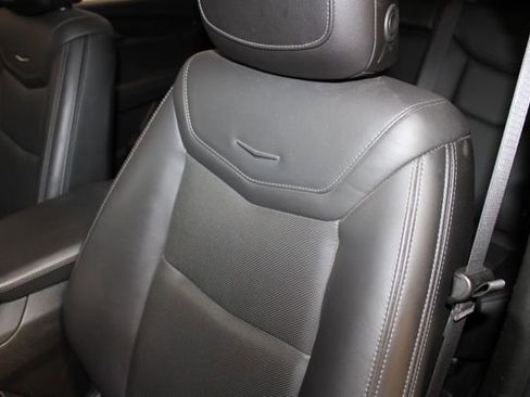Used 2021 Cadillac XT5 Premium Luxury w/ LPO, Floor Liner Package FWD image 8