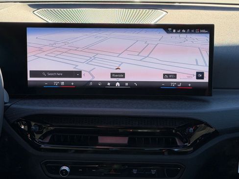 New 2026 BMW 330i Sedan w/ Convenience Package image 27