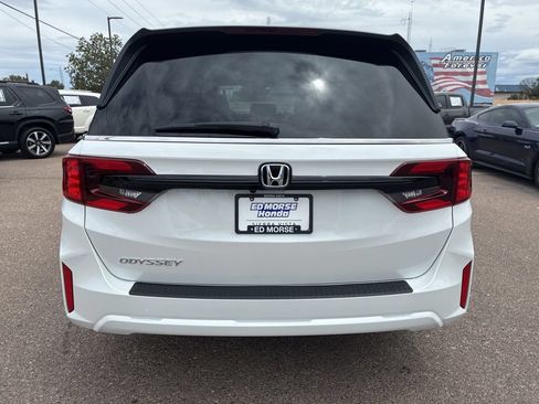 New 2026 Honda Odyssey EX-L image 4