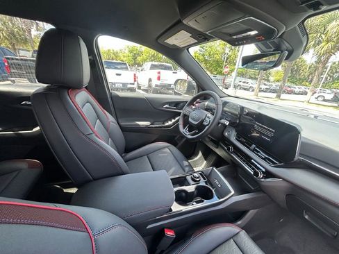 New 2026 Chevrolet Equinox RS w/ Safety and Technology Package FWD image 25