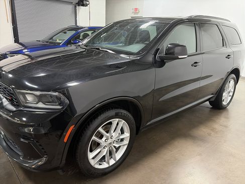 Used 2024 Dodge Durango GT AWD/4WD image 6