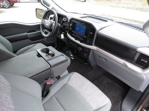Used 2023 Ford F150 XLT AWD/4WD image 14