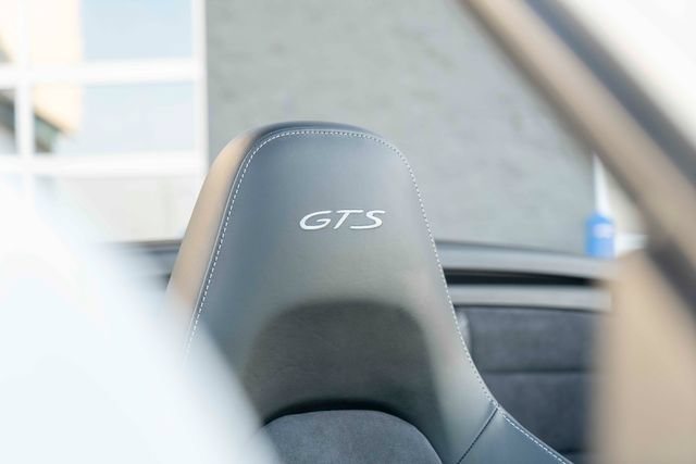 Used 2016 Porsche 911 Carrera GTS RWD image 40