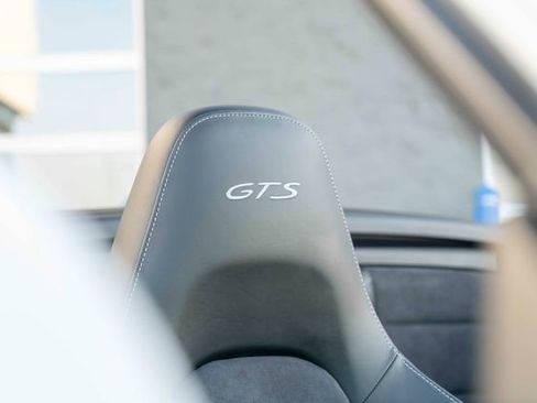 Used 2016 Porsche 911 Carrera GTS image 40