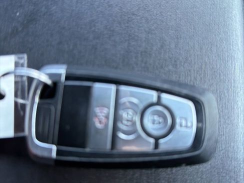 Used 2021 Ford Bronco Badlands image 26