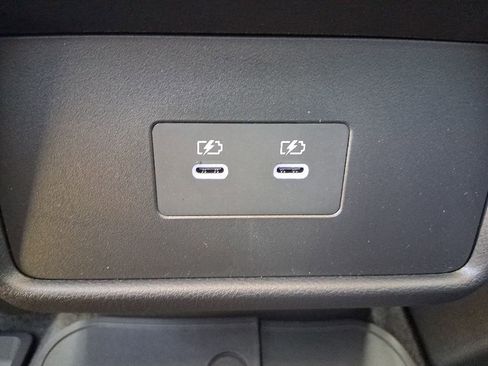 New 2026 Nissan Rogue SV AWD/4WD image 31