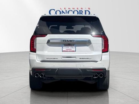 Used 2022 GMC Yukon Denali RWD image 5