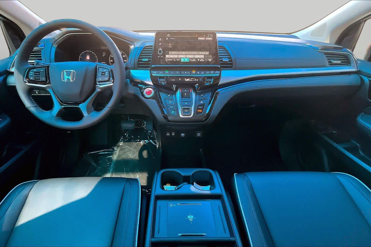 New 2027 Honda Odyssey Touring image 5