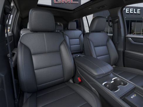 New 2026 GMC Acadia Elevation w/ Black Edition FWD image 16
