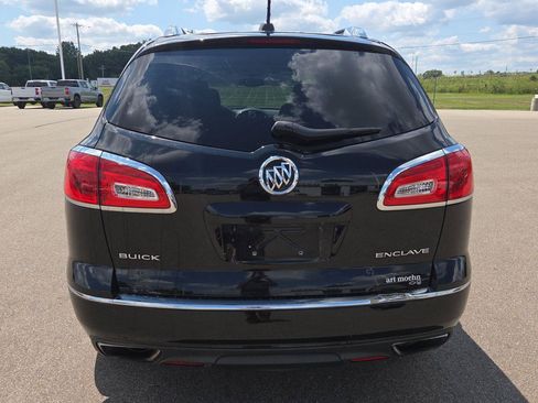 Used 2017 Buick Enclave Convenience FWD image 4
