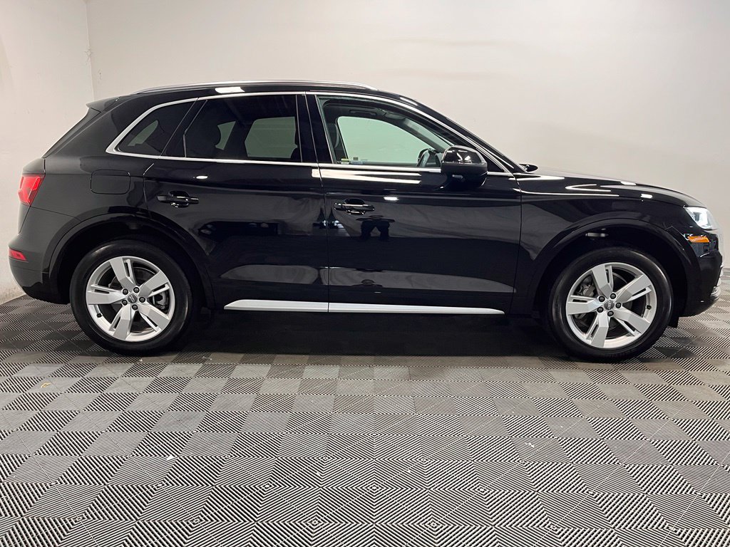 Used 2019 Audi Q5 2.0T Premium Plus w/ Premium Plus Package AWD/4WD image 4