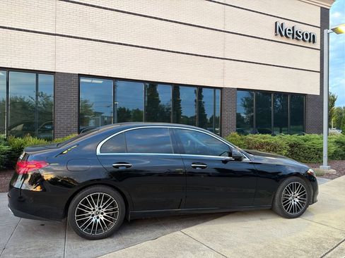 Used 2024 Mercedes-Benz C 300 4MATIC Sedan image 3