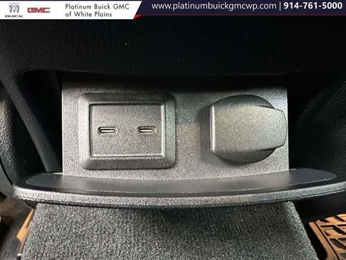 Used 2023 Mercedes-Benz E 350 4MATIC Sedan image 16