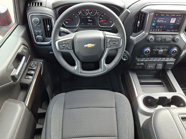 Used 2022 Chevrolet Silverado 2500 LT w/ Convenience Package AWD/4WD image 3