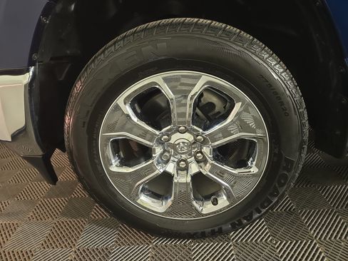 Used 2023 RAM 1500 Big Horn AWD/4WD image 34