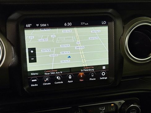 Used 2023 Jeep Gladiator Overland w/ Trailer Tow Package image 16