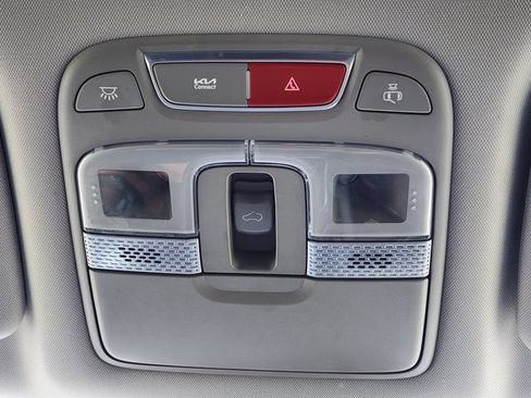 Used 2024 Kia Telluride EX w/ EX Captain's Chair Package FWD image 28