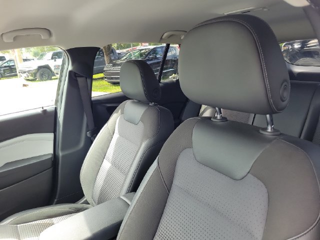 Used 2025 Chevrolet Trax LT w/ Driver Confidence Package FWD image 21