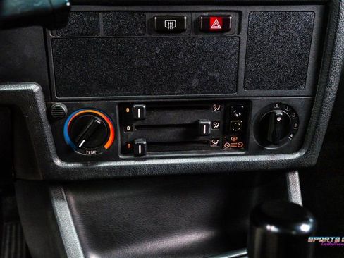 Used 1988 BMW M3 Coupe image 33