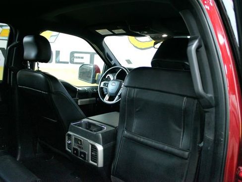 Used 2017 Ford F150 Lariat w/ Equipment Group 502A Luxury AWD/4WD image 10