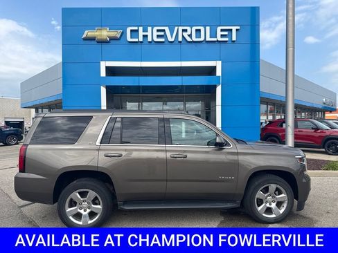 Used 2016 Chevrolet Tahoe LT w/ Luxury Package AWD/4WD image 2