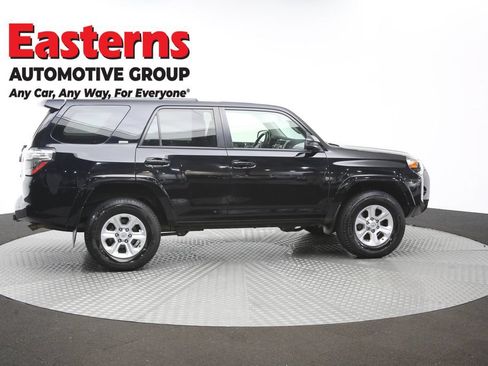 Used 2015 Toyota 4Runner SR5 AWD/4WD image 46