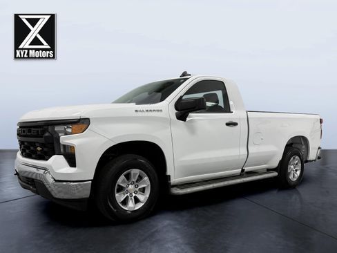 Used 2025 Chevrolet Silverado 1500 W/T image 2