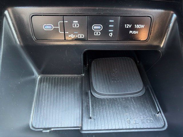 Used 2025 Hyundai Tucson SEL FWD image 21